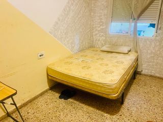 Pis a Carrer cardenal cisneros 50. Se vende piso en gandia