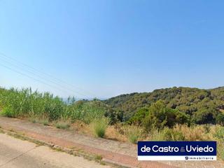 Terreny residencial a Calella. Parcela 832 m2 en valldenguli