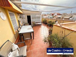 Dachwohnung in Navas. Ático en venta cerca de la parada de metro navas
