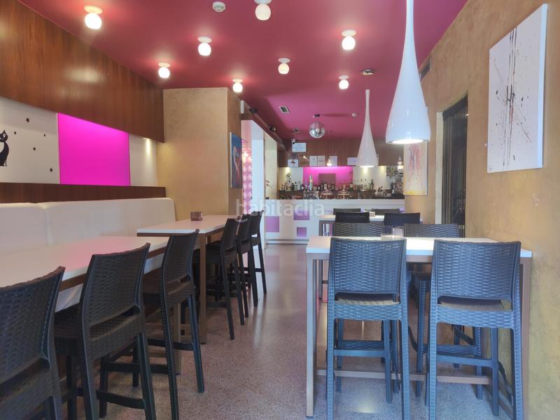 Foto 9b864c11-a23c-414e-bbb6-2aaf1e56c105. Traspaso local comercial local en traspàs a en Vilablareix