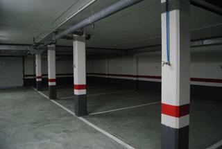 Miete Autoparkplatz in Vilablareix. Aparcamiento en alquiler en vilablareix.