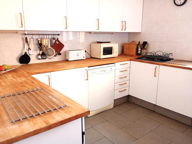 Foto f886013b-e8b8-4c15-9f28-d56d08ed54fb. Chalet mit kamin heizung parking pool in Santa Coloma de Farners