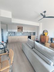 Pis a Vilablareix. Àtic amb dos aparcaments i traster a vilablareix