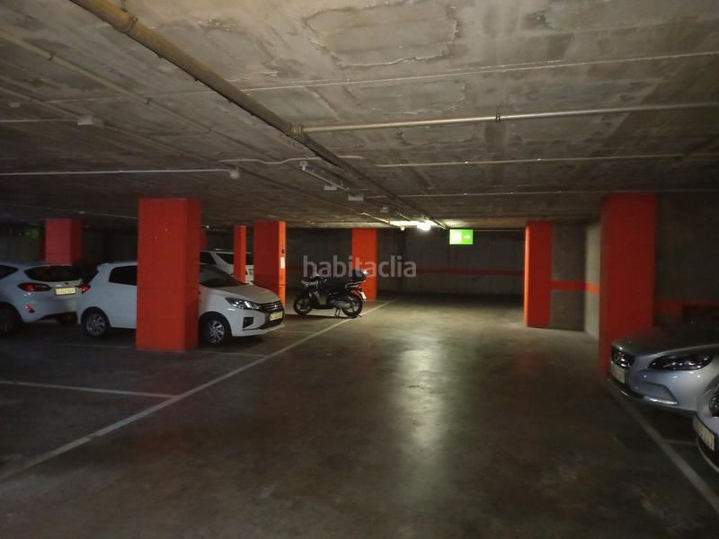 Foto 25ed3309-812d-4479-8599-a5e46a0dcb66. Posto auto in carrer de la riera de bugantó 5 in Palau Girona