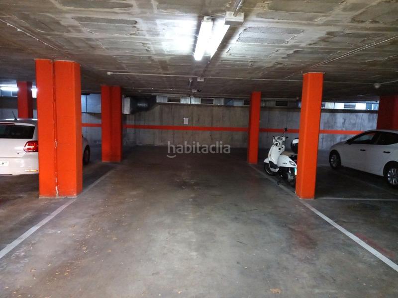 Foto 4fc47b16-cb03-44ef-a878-08bc67944877. Posto auto in carrer de la riera de bugantó 5 in Palau Girona