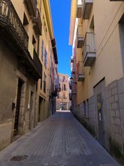 Duplex  Carrer valls. Dúplex invertit al centre de sant hilari sacalm