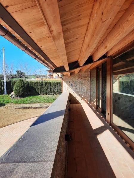 Foto c4ee22db-6a8d-4472-932b-e8bfa386354c. Masía en carrer de ponent 2 masia reformada amb piscina i 1250 m2 de parcel.la en Bàscara