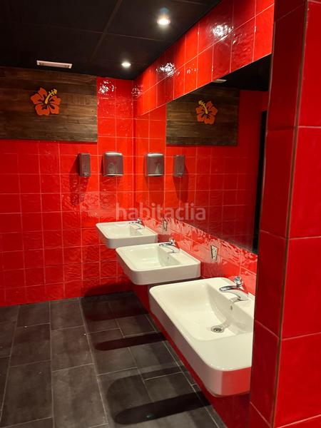 Foto f8314293-d3a2-4124-8585-ee677f2c9fd7. Traspàs local comercial amb calefacció a Centre-Platja Platja d´Aro