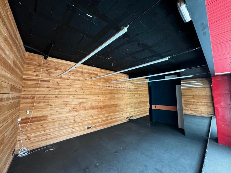 Foto 50f955ce-398d-4e57-81a8-7498a916bbd2. Lloguer local comercial a carrer de bernat boades 23 a Girona