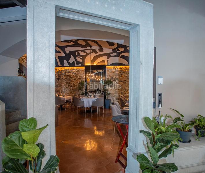 Foto ae0f89c7-1167-430e-902a-7dfe4557e00a. Trapasso locale commerciale con riscaldamento in Centre-Barri Vell Girona