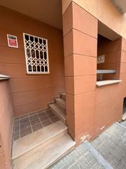 Trplex  Carrer doctor ravents. **triplex reformat amb opci a compra a sant hilari sacalm! **