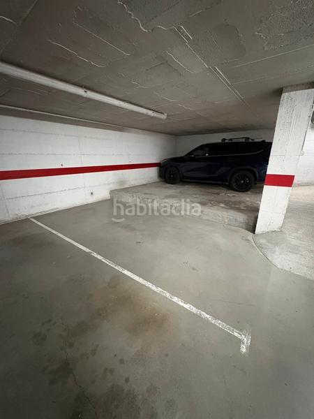 Foto b0175ceb-aae7-4501-938d-7861eb2e90e0. Autoparkplatz in Eixample Sud-Migdia Girona