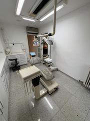 Miete Büro  Carrer de la sèquia. Traspàs de negoci sanitari per jubilació.