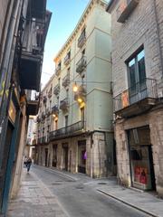 Pis a Pujada de Sant Martí