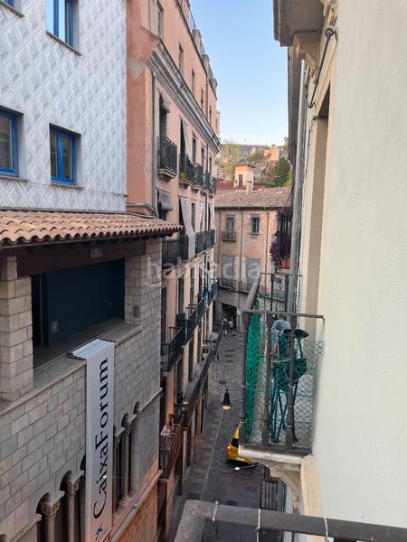 Foto d229843f-ae25-4b14-823c-84272ff04f46. Location appartement dans Centre-Barri Vell Girona