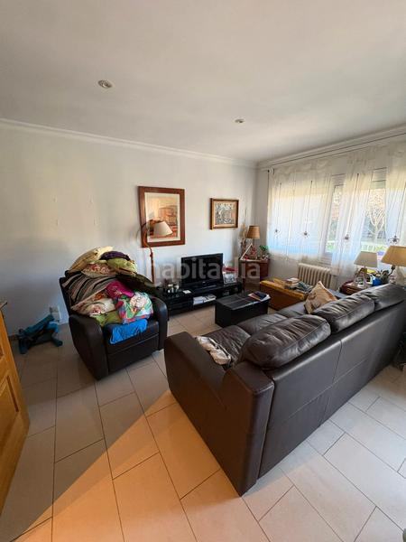 Foto 0500a822-7c79-461c-b9fc-e26345e0c5cf. Maison jumelée avec chauffage parking dans Eixample Sud-Migdia Girona