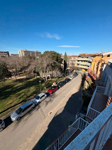 Foto 40b5548d-cf5c-4732-a5b5-9c9dc249b994. Maison jumelée avec chauffage parking dans Eixample Sud-Migdia Girona