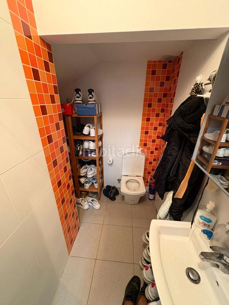 Foto b44b0be0-4786-4a6f-a988-4a01da75cfbb. Maison jumelée avec chauffage parking dans Eixample Sud-Migdia Girona