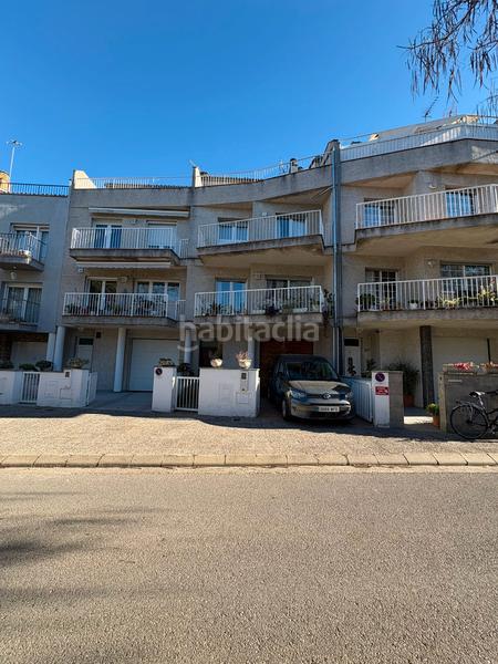 Foto ca221b42-7d0f-486a-91c8-d12a5ea35968. Maison jumelée avec chauffage parking dans Eixample Sud-Migdia Girona