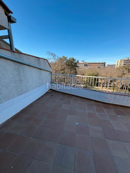 Foto d9243948-db29-4ffd-a300-a2625d2d74de. Maison jumelée avec chauffage parking dans Eixample Sud-Migdia Girona