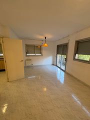 Piso en Eixample Sud-Migdia. Pis de 2 habitacions en venda a l'eixample de girona