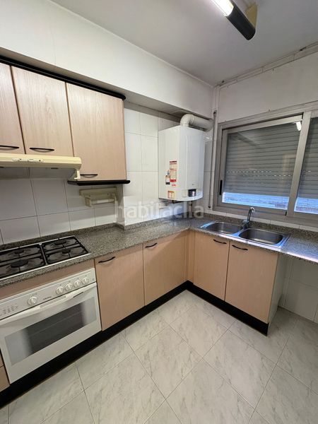 Foto 64ca8555-3c68-4fee-985d-5fa402aeeeea. Pis a Eixample Sud-Migdia Girona