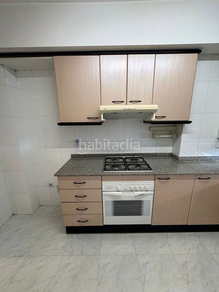 Foto c63d9368-1535-4d8e-8d6d-75d53ac66fcd. Pis a Eixample Sud-Migdia Girona