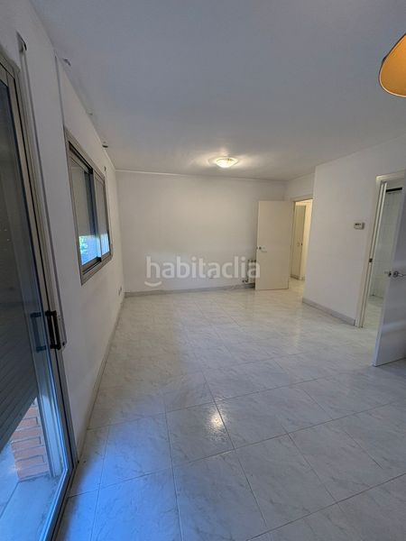 Foto f6b4660c-ed01-43c9-84e1-c9ffa02d0c0d. Pis a Eixample Sud-Migdia Girona