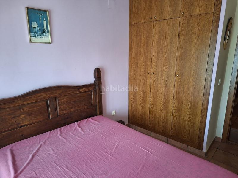 Foto 7378a75e-33d6-4b59-84af-b98f7e5894c9. Reihenhaus mit parking in Cárcer