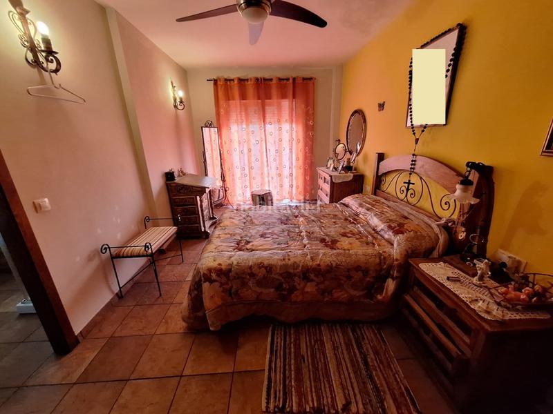 Foto 7ee0fde3-7017-4640-a40a-8d72583f3f93. Reihenhaus mit parking in Cárcer