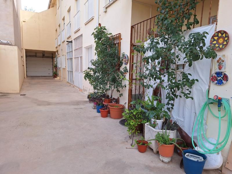 Foto b435fbd8-8615-450b-8845-bca32599cac5. Reihenhaus mit parking in Cárcer