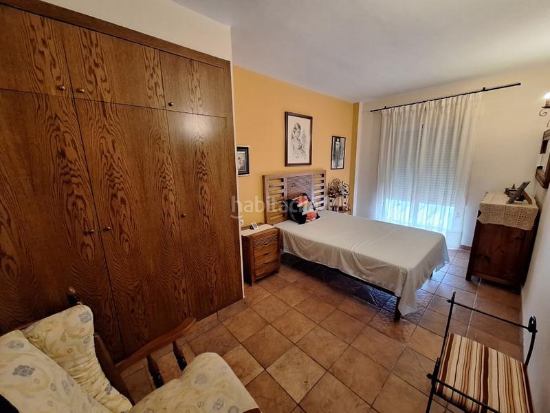 Foto d8c765bf-4ce5-4a8b-b47a-9517ba22dede. Reihenhaus mit parking in Cárcer