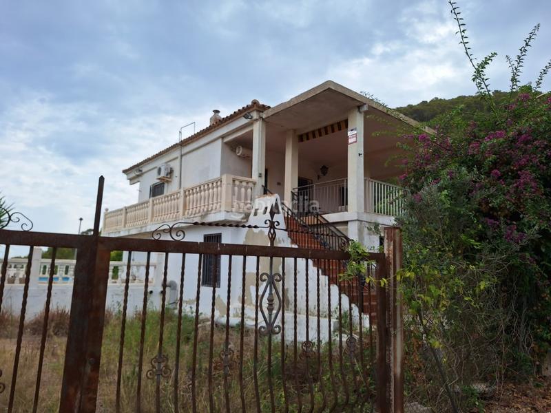 Foto 7e39d56e-672e-4725-9df9-47237726dd76. Chalet  en venta en sansofi con vistas espectaculares en Llaurí