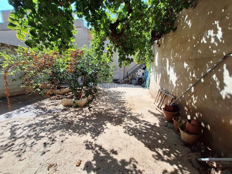 Foto 408109d2-d560-4510-8d22-69a268ae107a. Planta baja  con gran patio en venta en Alberic