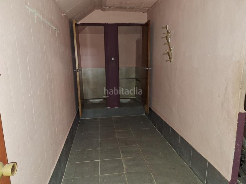 Foto b61c8aeb-5359-442b-bb27-a01e3bb9fc1c. Local comercial a Alquenència - Venècia Alzira