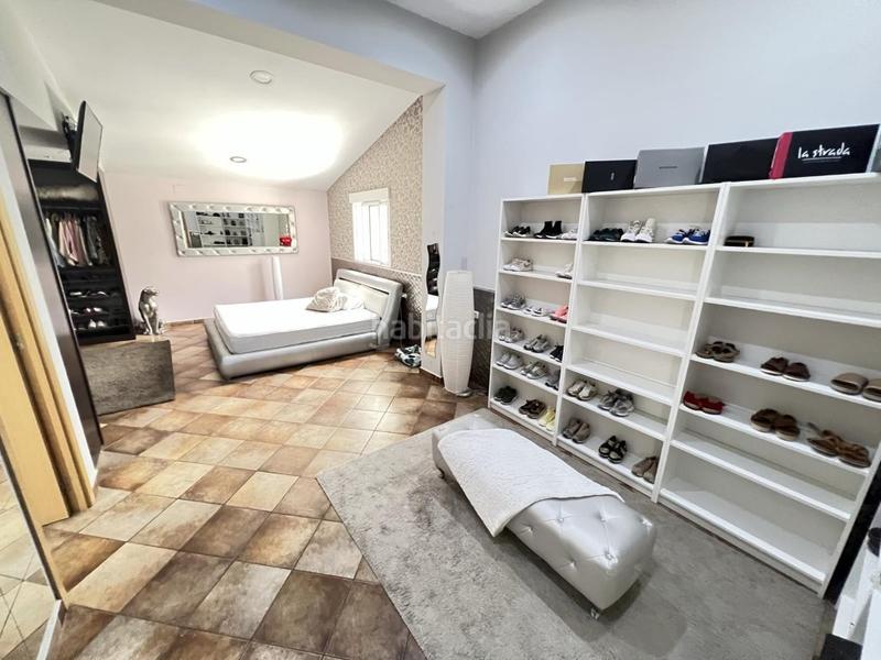 Foto 0781a64a-4684-43f0-823a-fc4c693725ed. Chalet mit parking pool in Urbanitzacions i Pedanies Nord Alzira