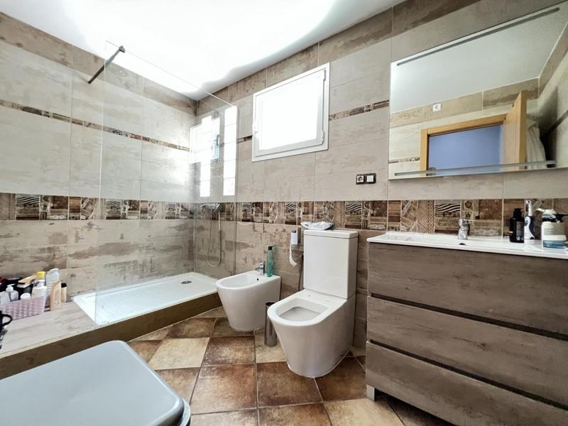 Foto 150ec670-5dff-489b-9e86-c2527c696554. Chalet mit parking pool in Urbanitzacions i Pedanies Nord Alzira