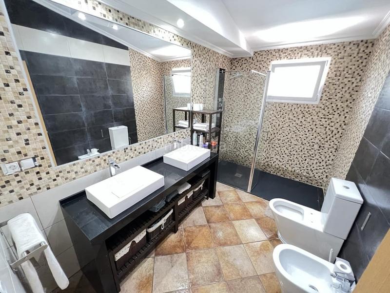 Foto 2254b0dd-b437-4c7e-8c9d-275eec6e525e. Chalet mit parking pool in Urbanitzacions i Pedanies Nord Alzira