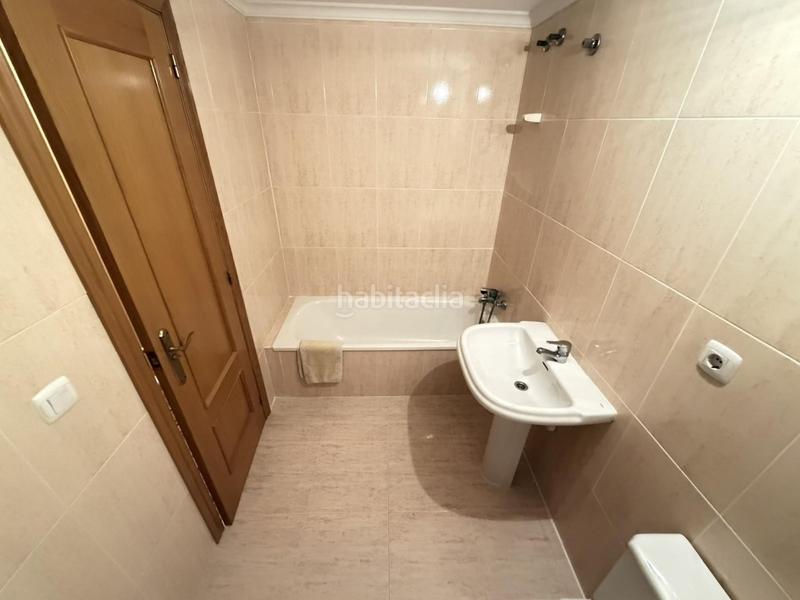 Foto ad01fa7a-817c-477d-b726-fa95f4687b61. Pis amb aparcament a Alquenència - Venècia Alzira