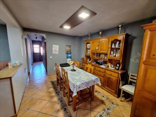 Casa a Benicull De Xúquer. Excelente casa en venta en benicull de xúquer