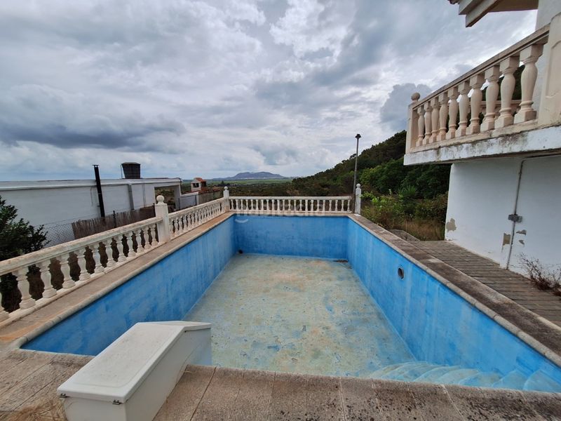Foto 61210ebf-7b5a-41c8-858e-58d88bb5325a. Casa amb piscina a Corbera