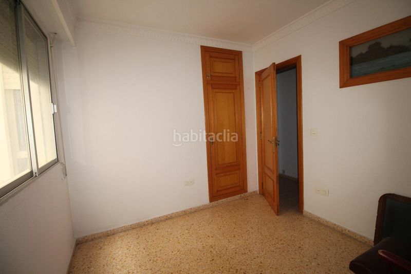 Foto f2ddc117-e2f1-49e4-ab94-82606f6433e5. Pis a Carlet