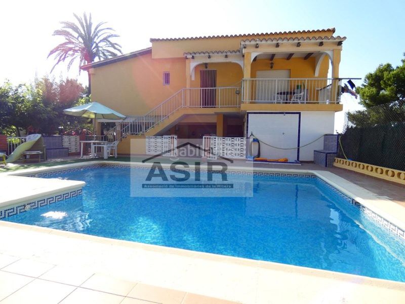Foto 9739eaaf-6d30-4389-b392-7fc354d90db4. Casa a Alquenència - Venècia Alzira