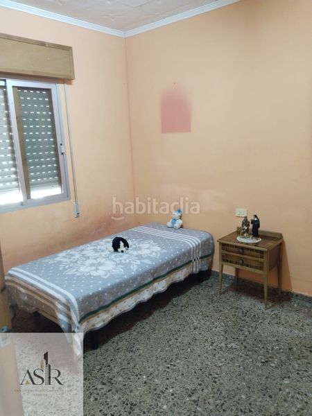 Foto 6279a54c-87b6-44f2-a01c-0da5bbe5f131. Casa en poligono poligono 13 13 chalet de 3 dormitorios en la murta. en Alzira