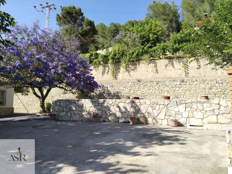 Foto d6cf3647-1565-4ae5-99f7-75e1ed0ca219. Casa en poligono poligono 13 13 chalet de 3 dormitorios en la murta. en Alzira
