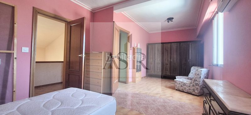 Foto 08cfbc74-95aa-4779-90a4-ebfc4e6ce3d8. Casa amb piscina a Alginet