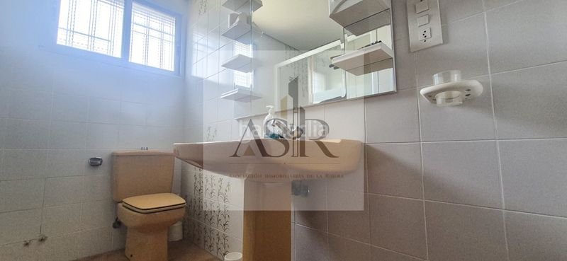 Foto 0a1fe6fc-7aa4-464a-b328-c3ff7903158a. Casa amb piscina a Alginet