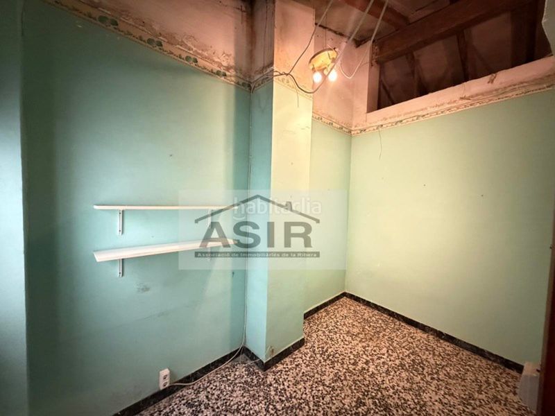 Foto f9a52484-6bf1-4221-8380-f1e977af2d76. Pis a Polinyà de Xúquer