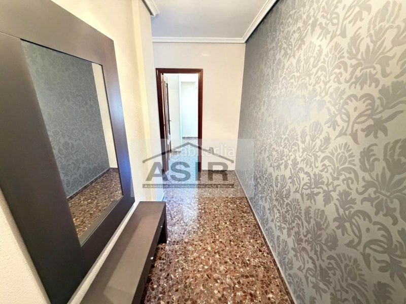 Foto f562b779-23bb-45c2-bed8-aa5954ddb171. Pis a Pere Crespí Alzira