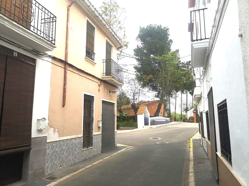 Foto 0efb2f07-4e74-46d5-8603-c1113d509000. Casa adossada a Benimuslem